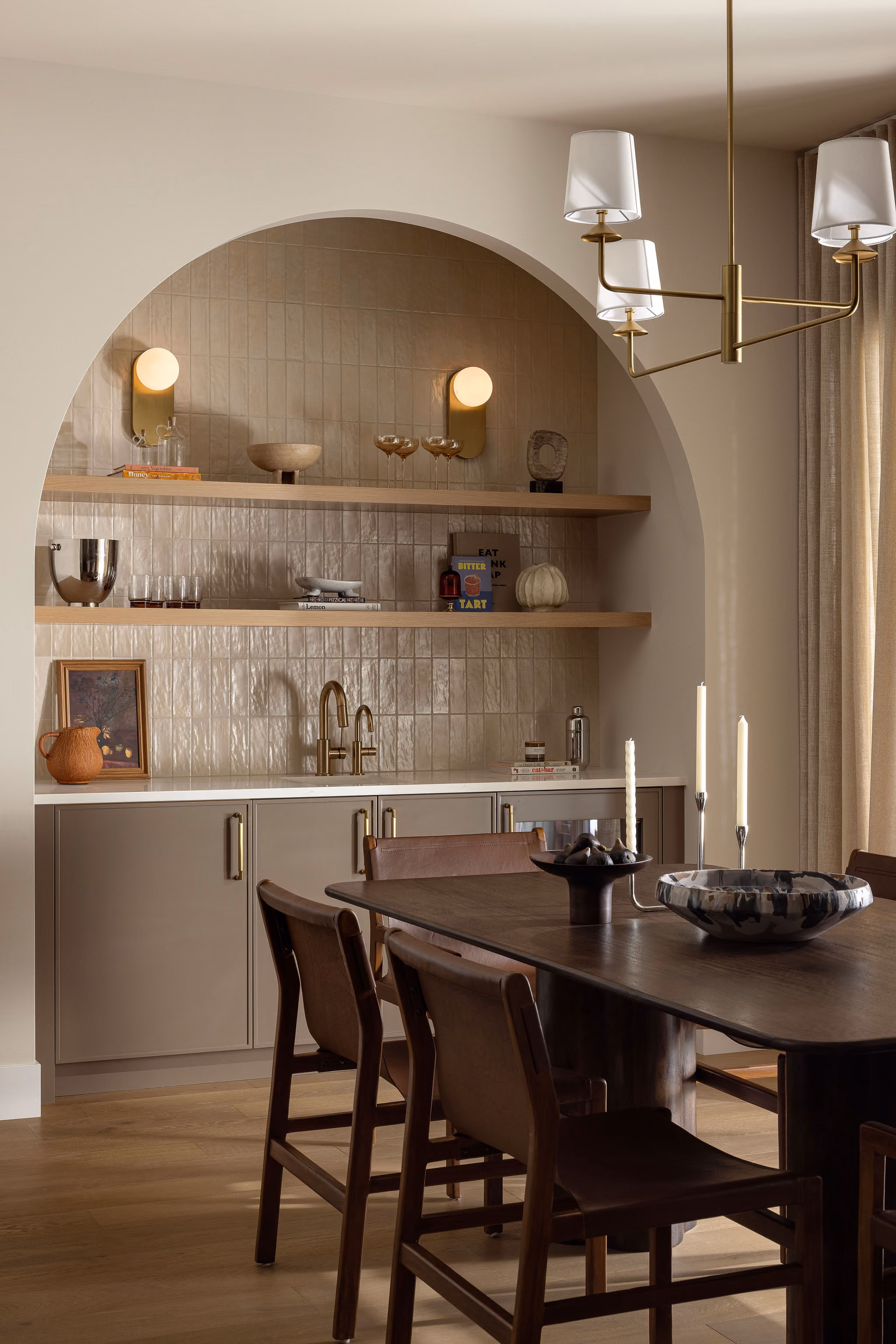 Dining area with arched bar nook